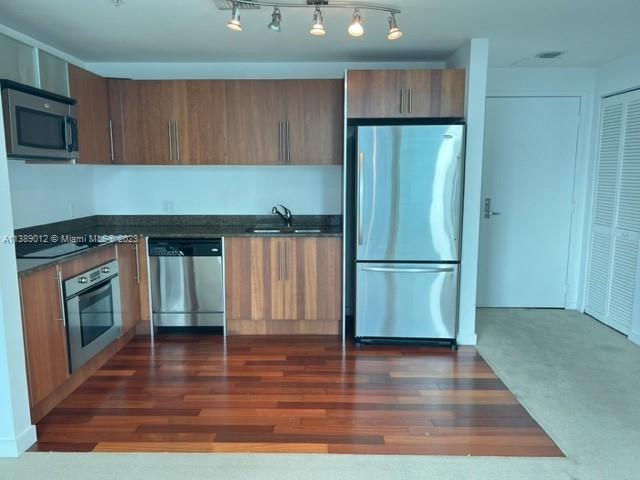300 S Biscayne Blvd Unit: T-3309