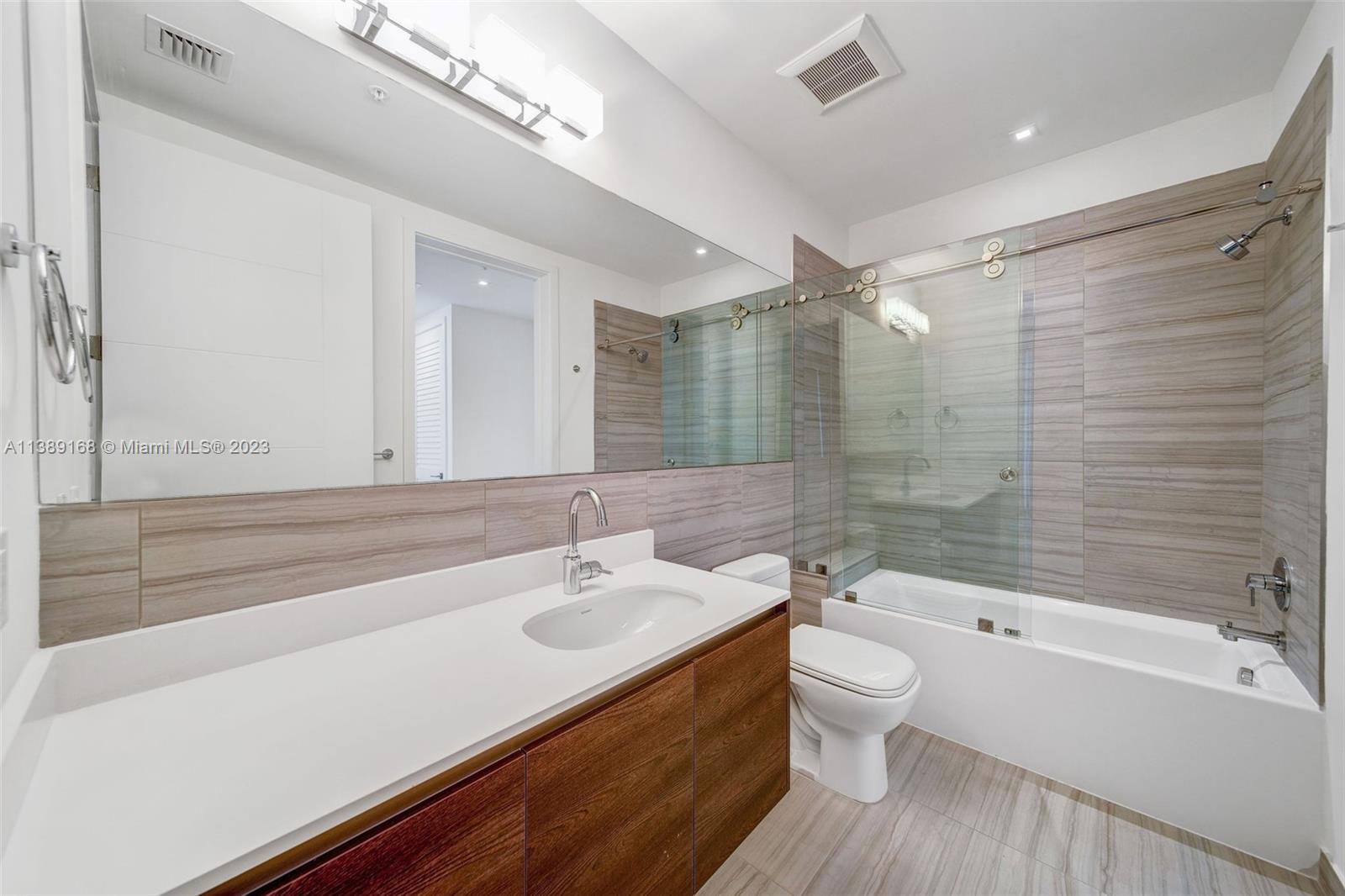 301 Altara Ave Unit: 411