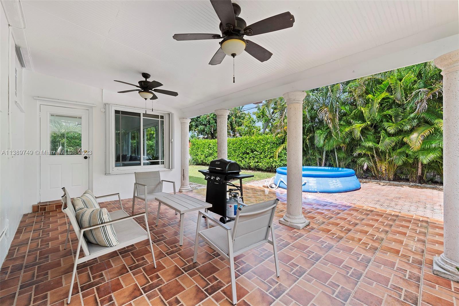 2201 SW 84 Ave