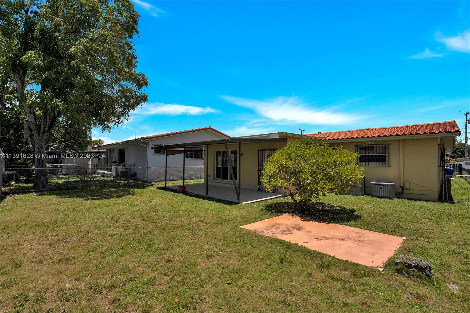 3116 SW 25th St Unit: 3116