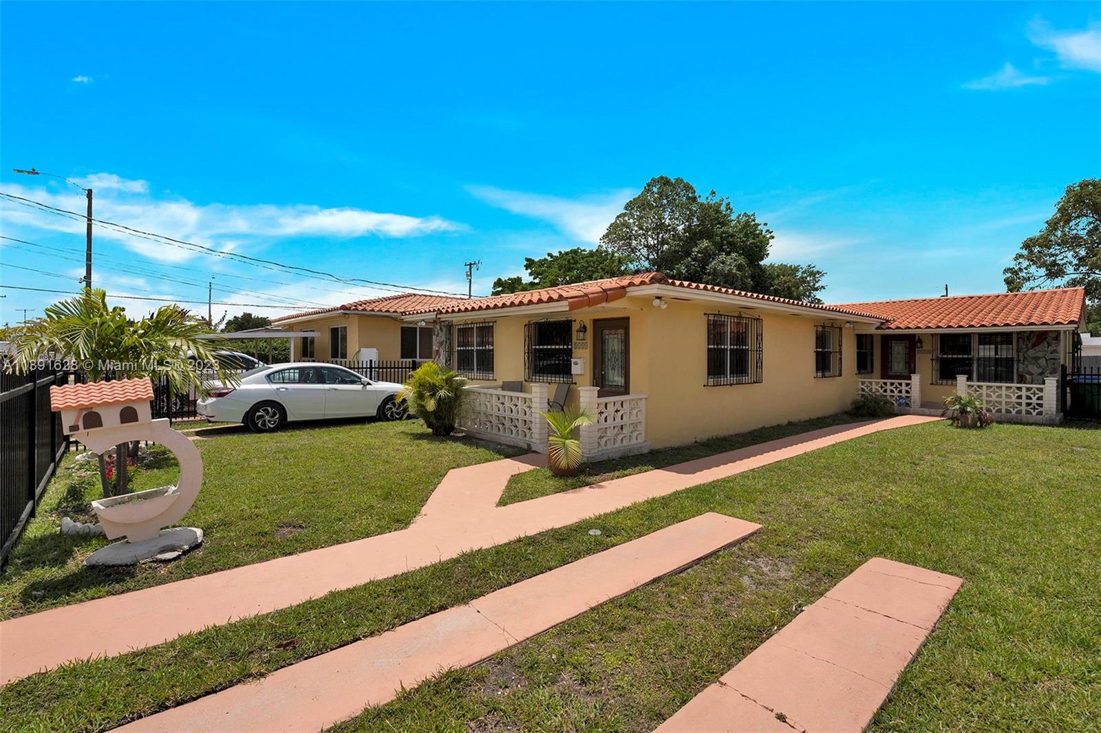 3116 SW 25th St Unit: 3116