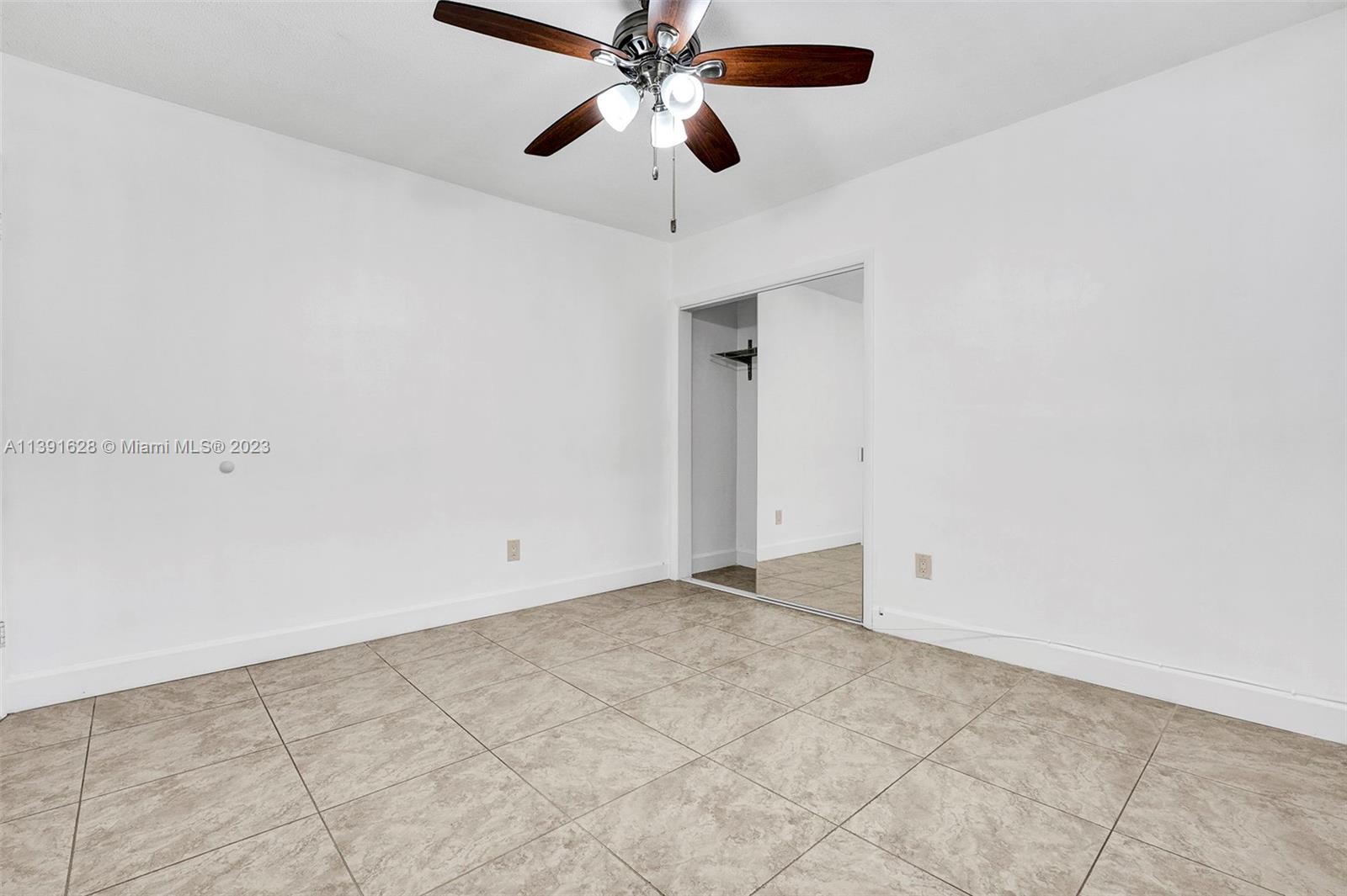 3116 SW 25th St Unit: 3116