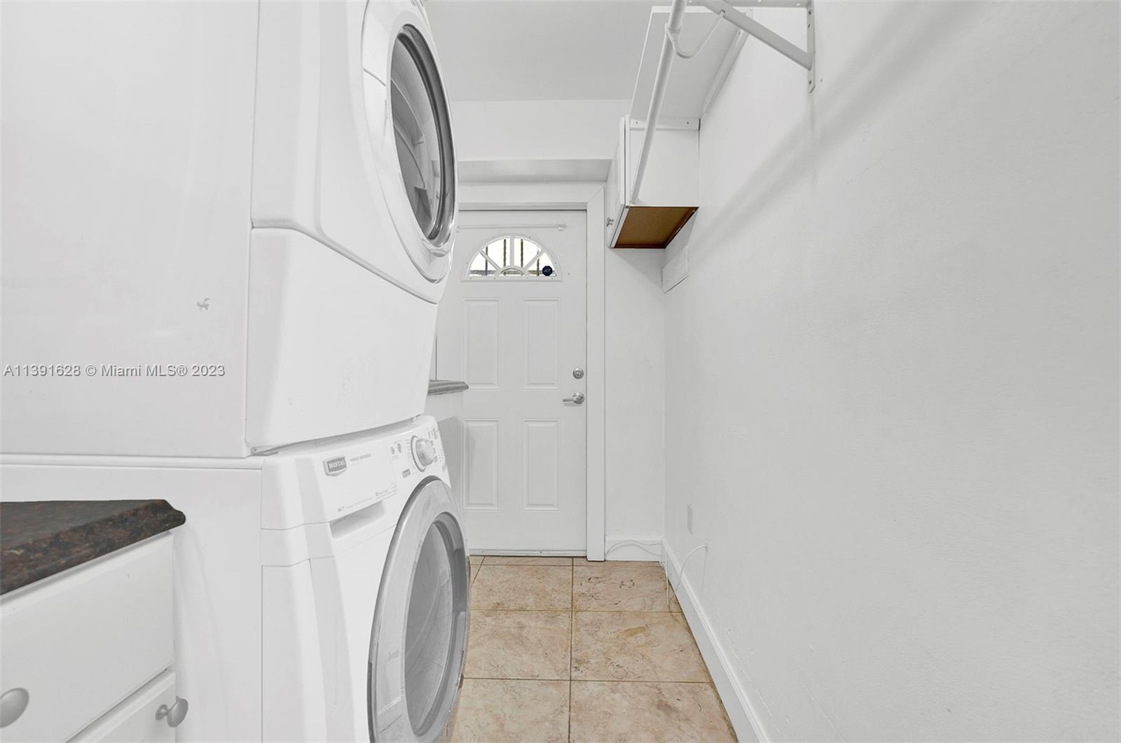 3116 SW 25th St Unit: 3116