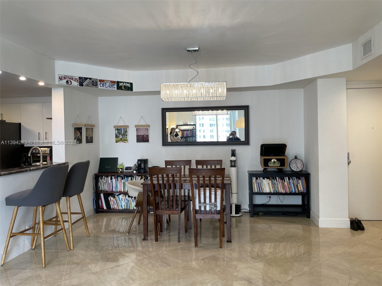 701 Brickell Key Blvd Unit: 1211