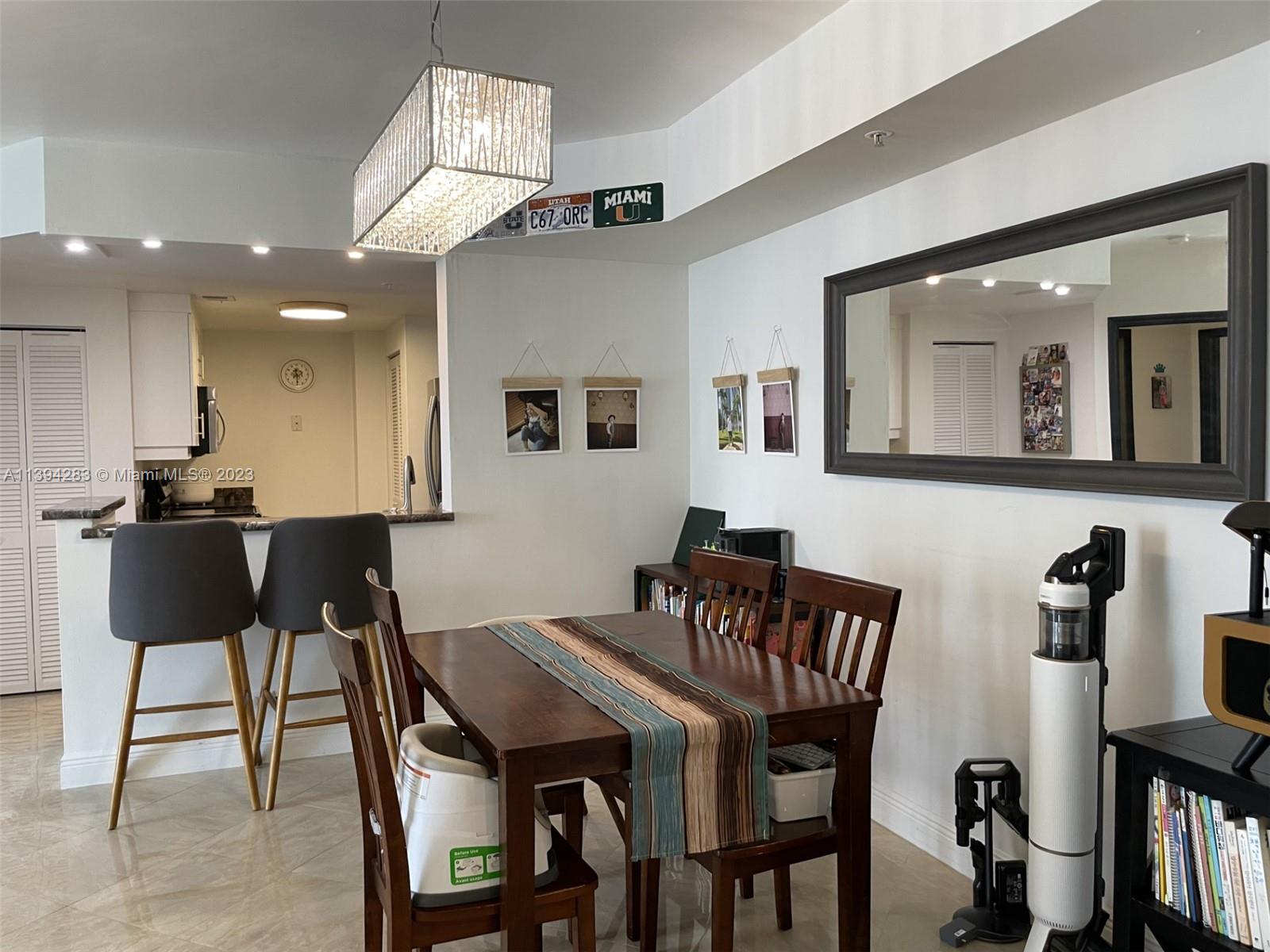 701 Brickell Key Blvd Unit: 1211