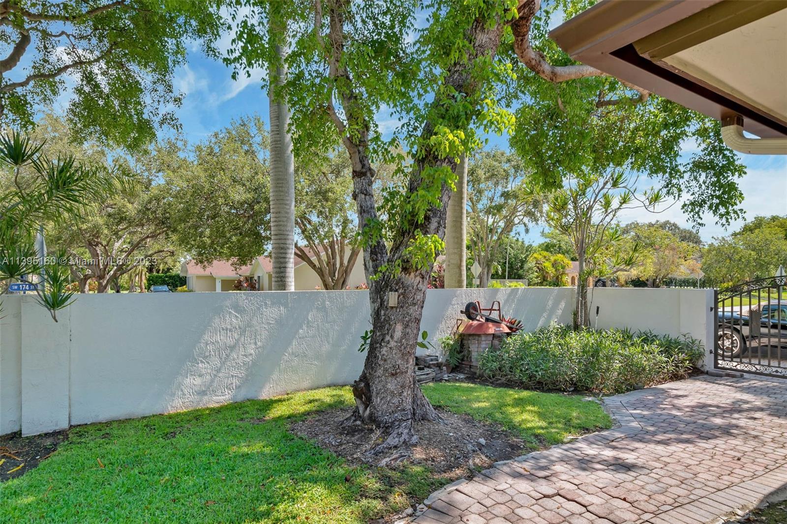 17420 SW 73rd Ct