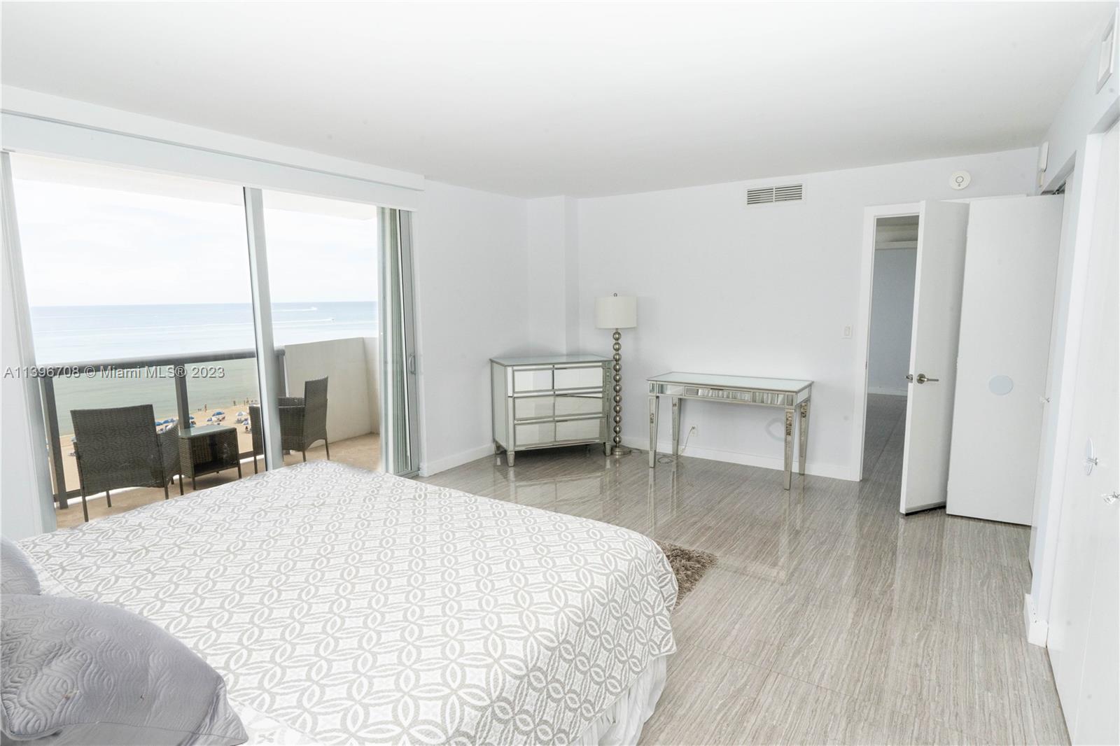 6039 Collins Ave Unit: 817