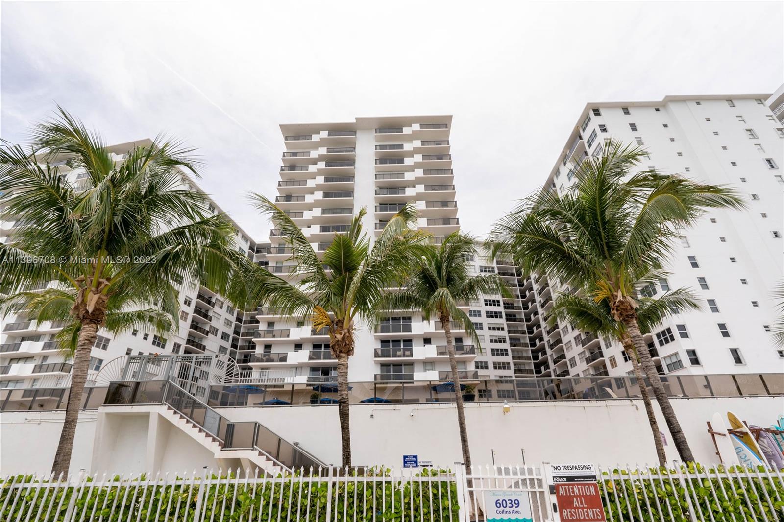 6039 Collins Ave Unit: 817