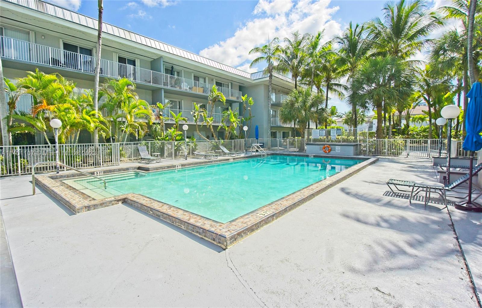 7401 SW 82 St Unit: 307S