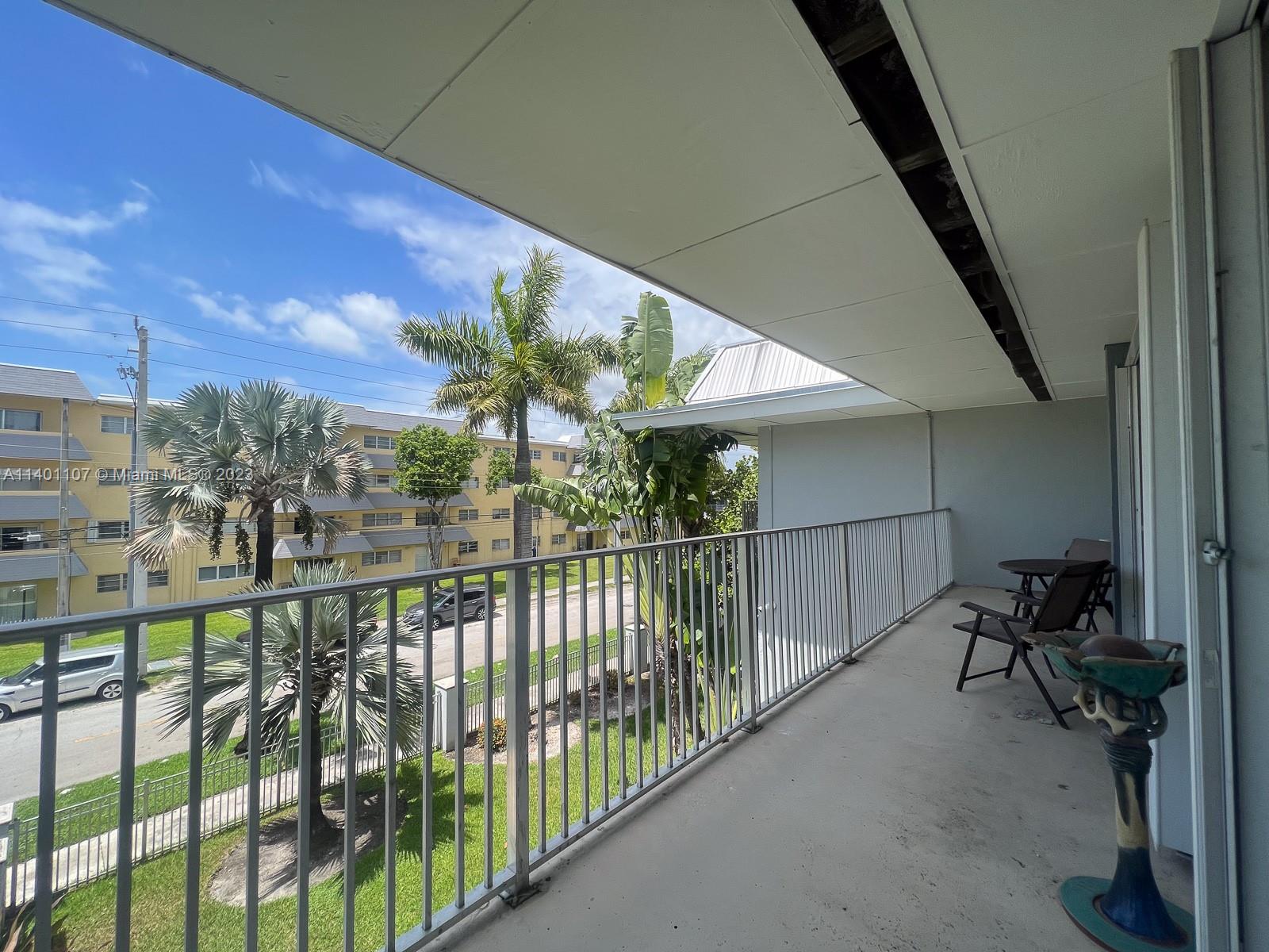 7401 SW 82 St Unit: 307S