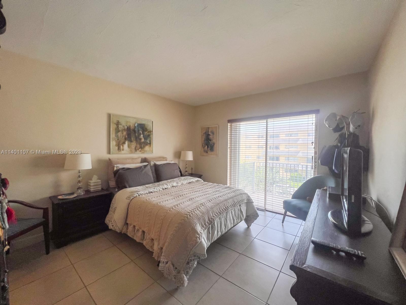 7401 SW 82 St Unit: 307S