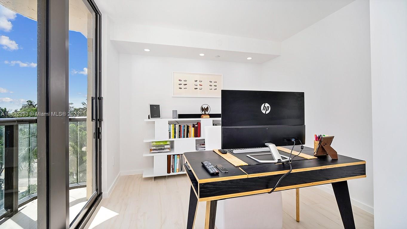 2575 S Bayshore Dr Unit: 5A