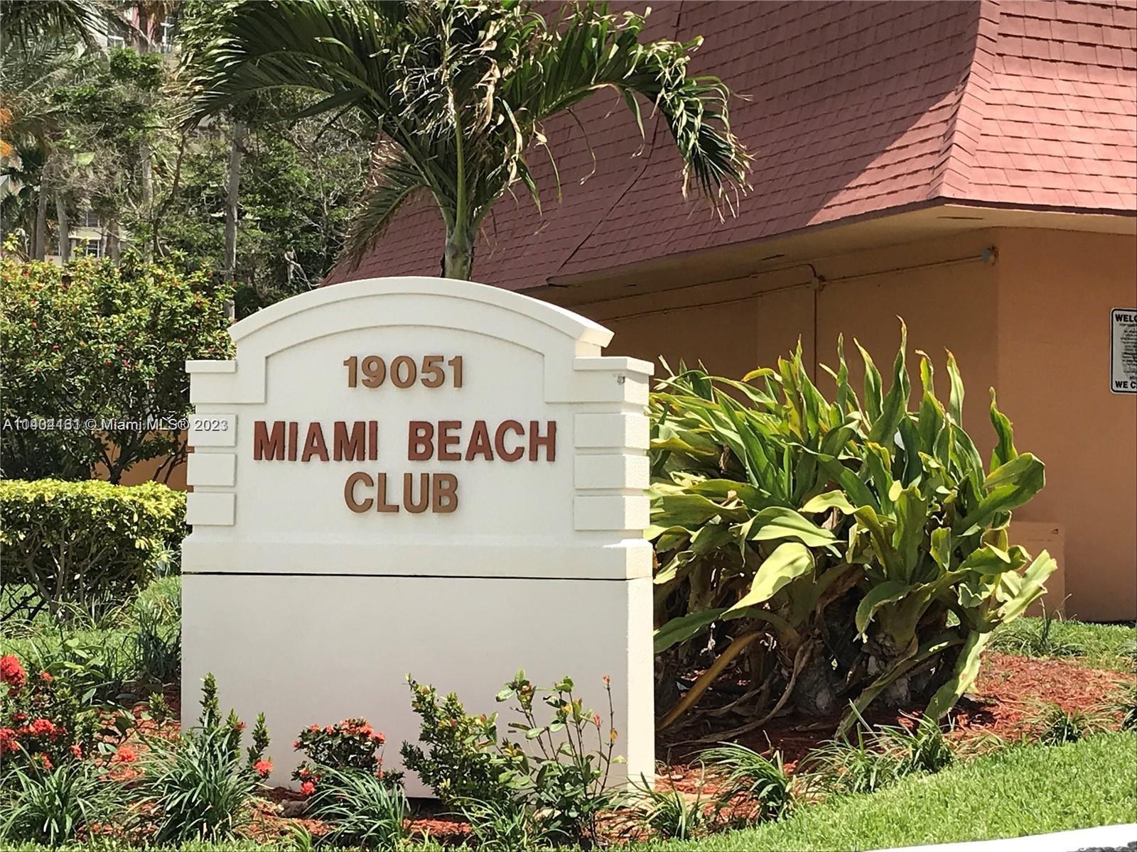 19051 Collins Ave Unit: D218