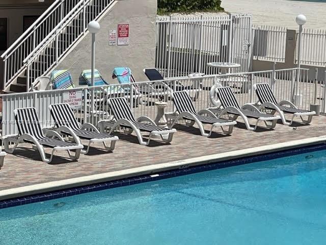 19051 Collins Ave Unit: D218