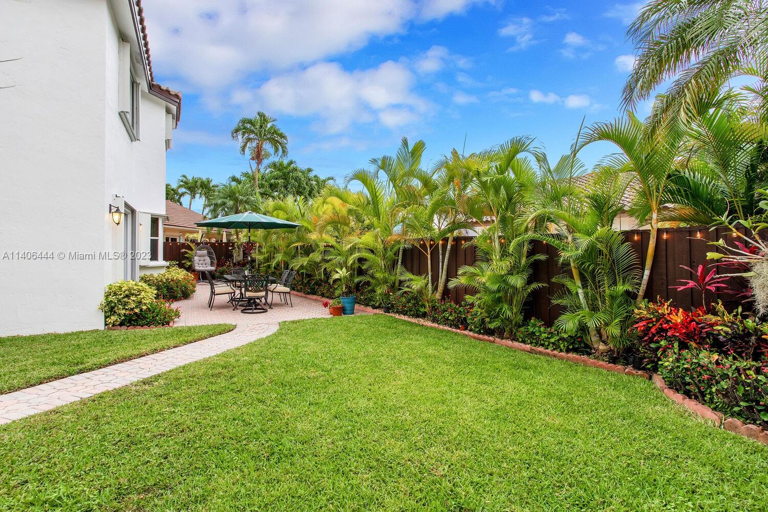 4381 SW 154 Ct