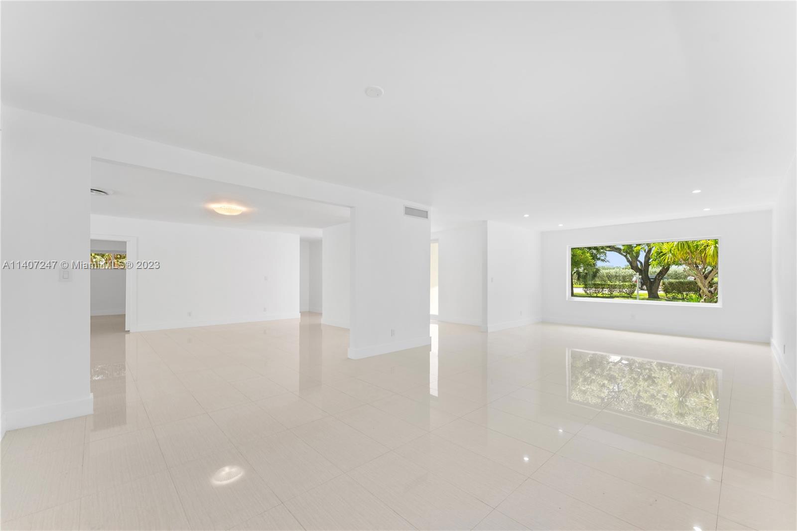 2950 Alton Rd