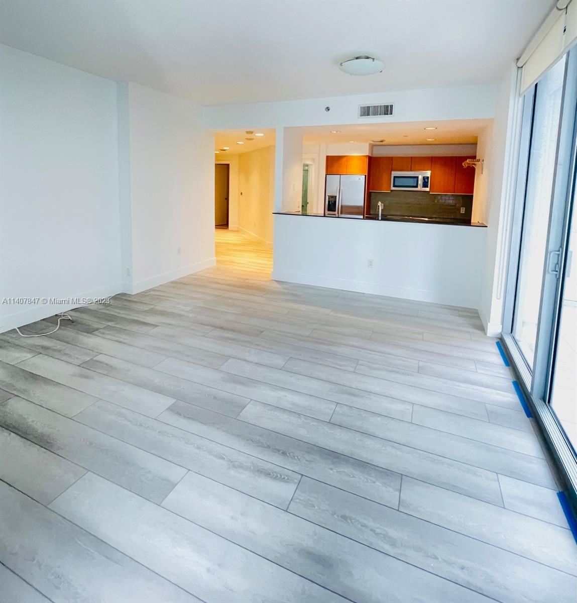 1050 Brickell Ave Unit: 2920