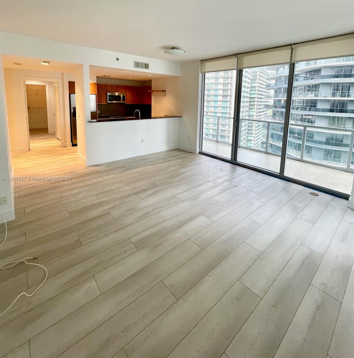 1050 Brickell Ave Unit: 2920