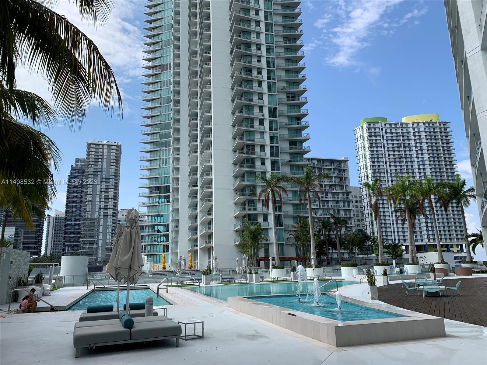 90 SW 3rd St Unit: 4311