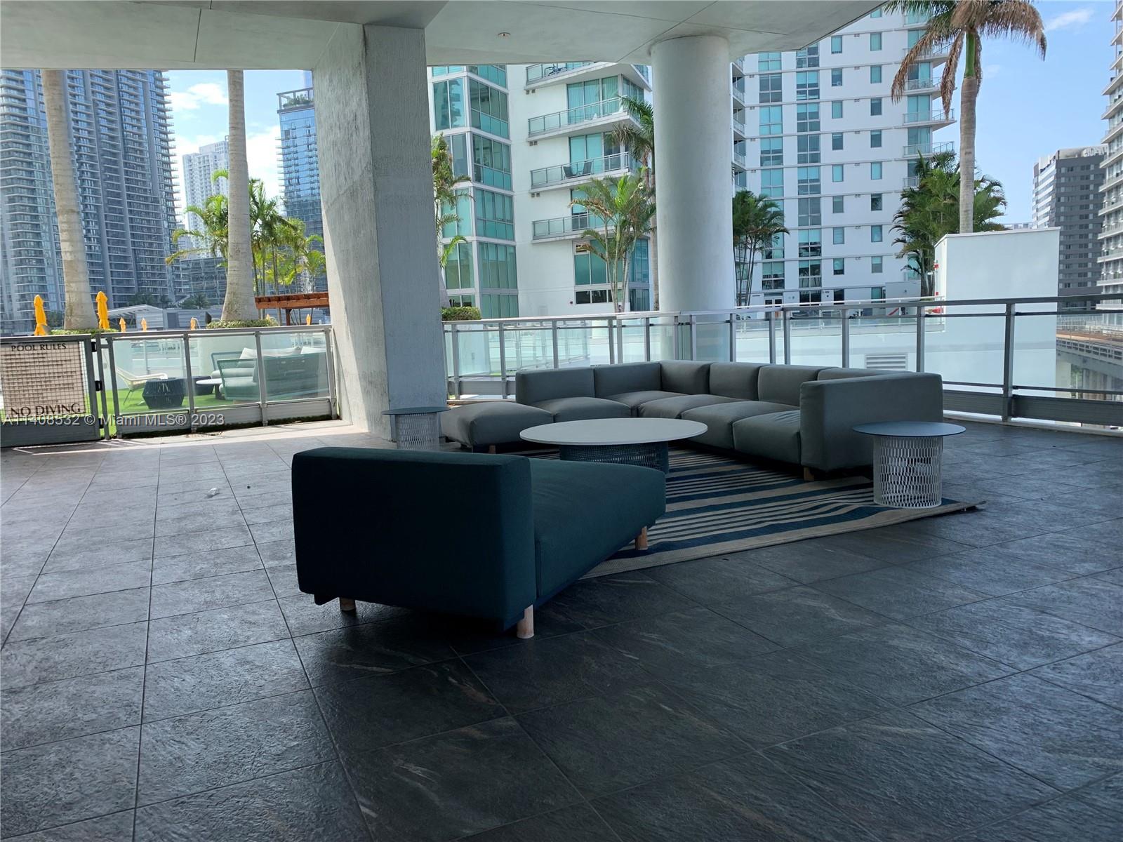90 SW 3rd St Unit: 4311