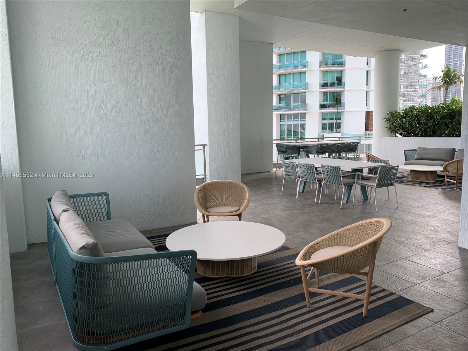 90 SW 3rd St Unit: 4311