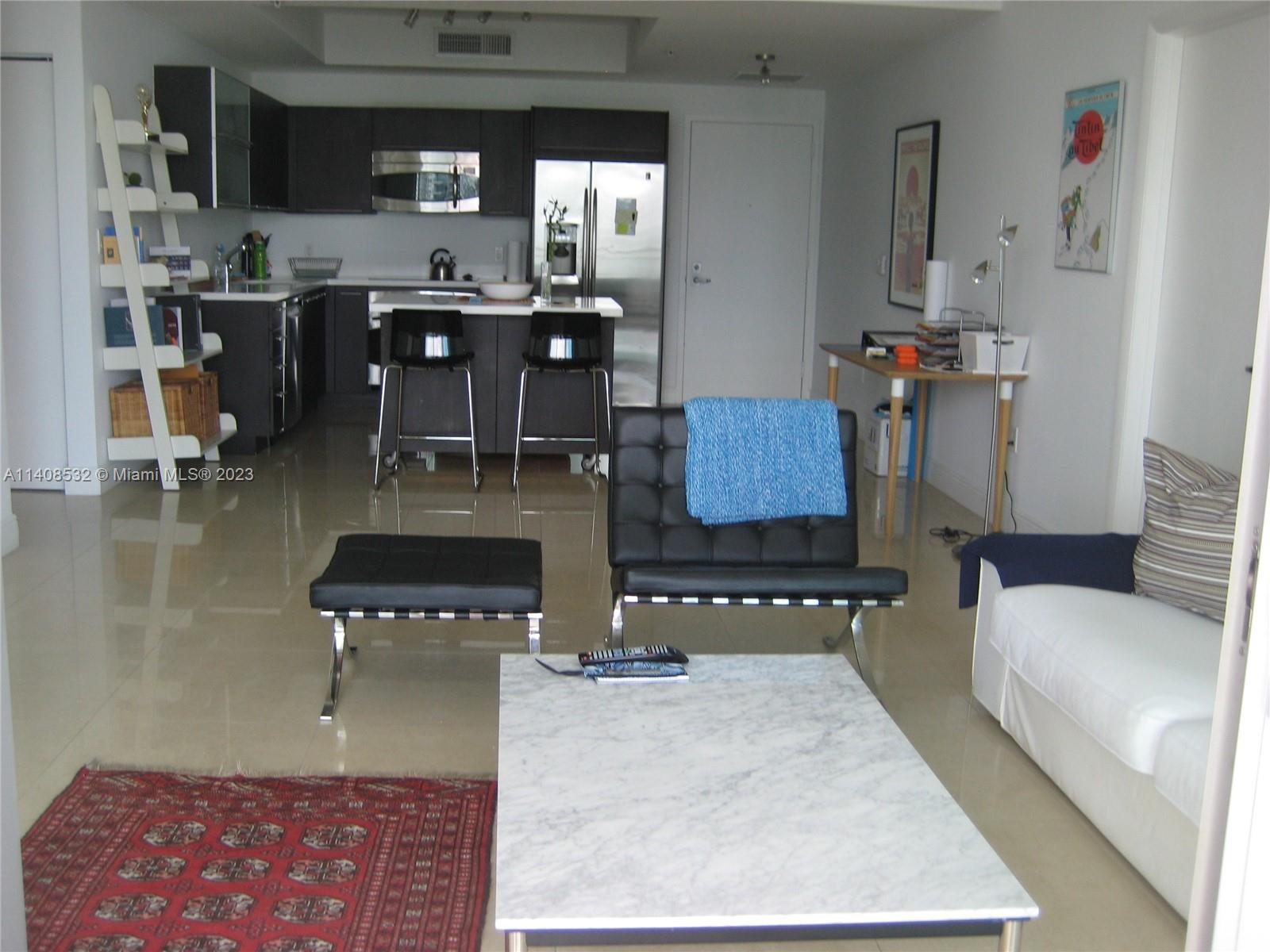 90 SW 3rd St Unit: 4311