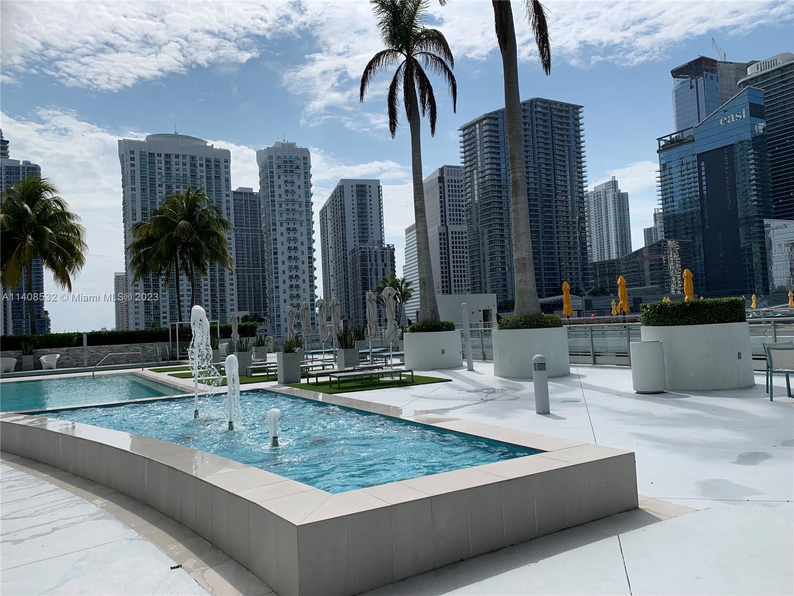 90 SW 3rd St Unit: 4311