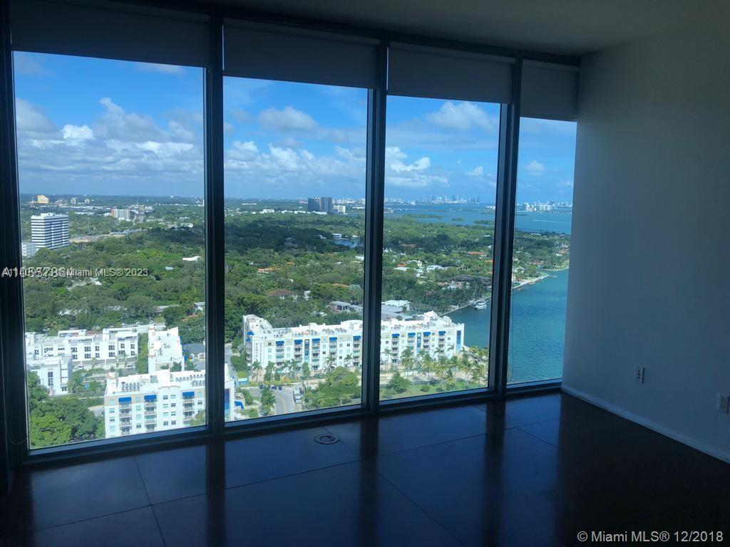 601 NE 36 ST Unit: 2602