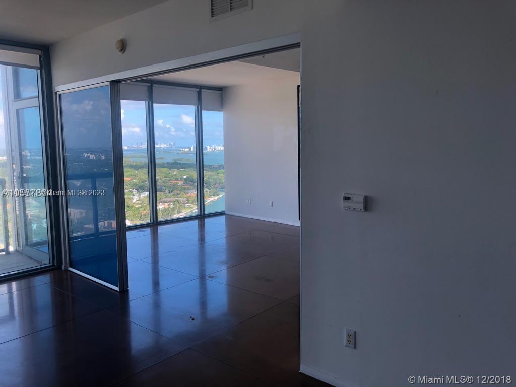 601 NE 36 ST Unit: 2602