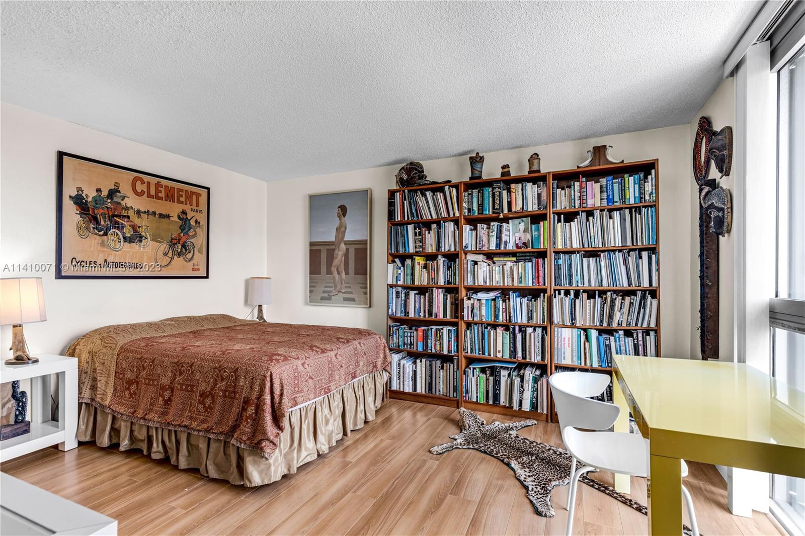 600 Grapetree Dr Unit: PH11ES