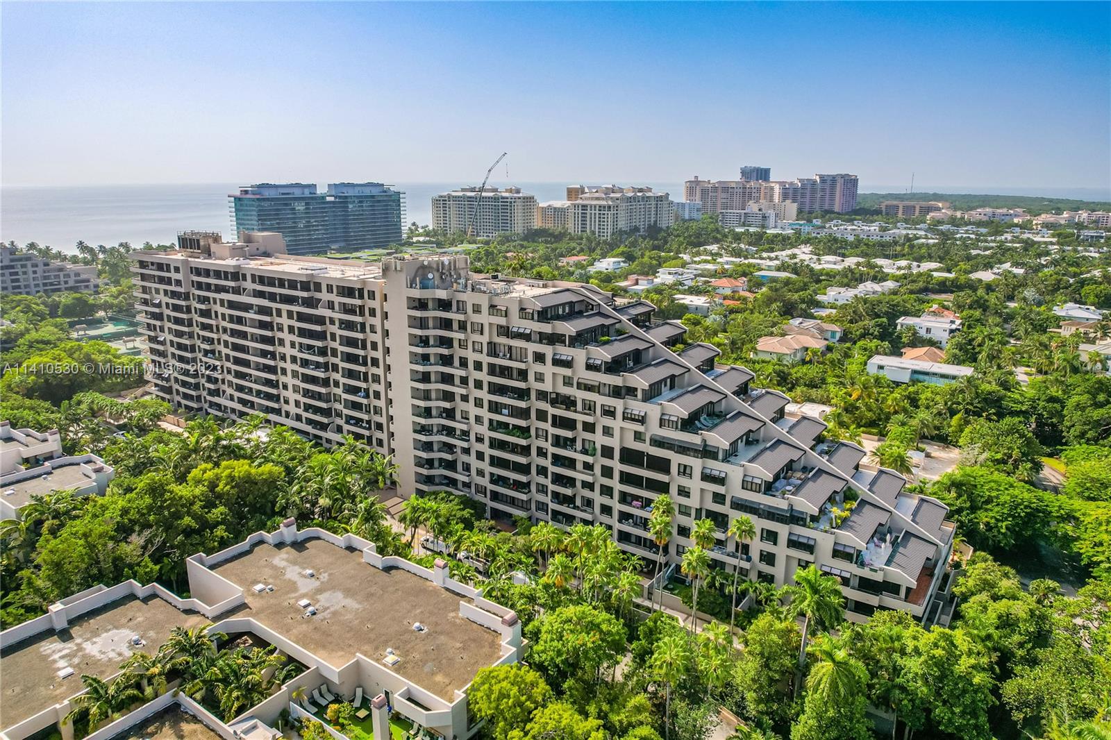 151 Crandon Blvd Unit: 142