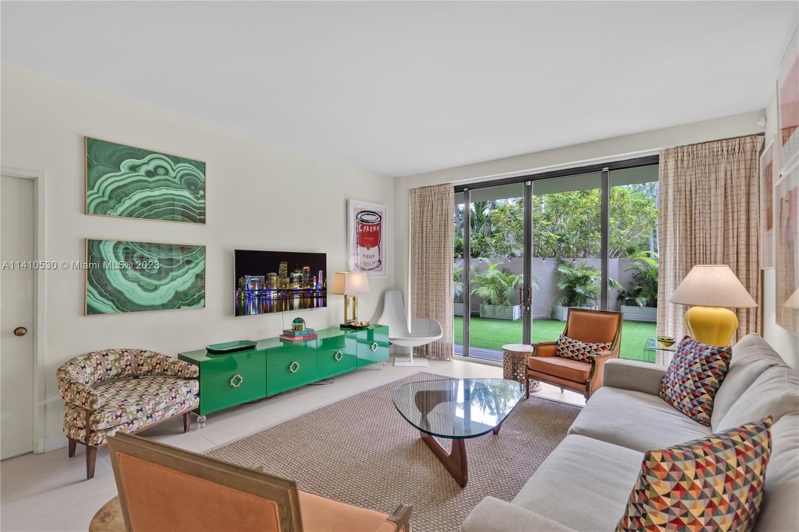 151 Crandon Blvd Unit: 142