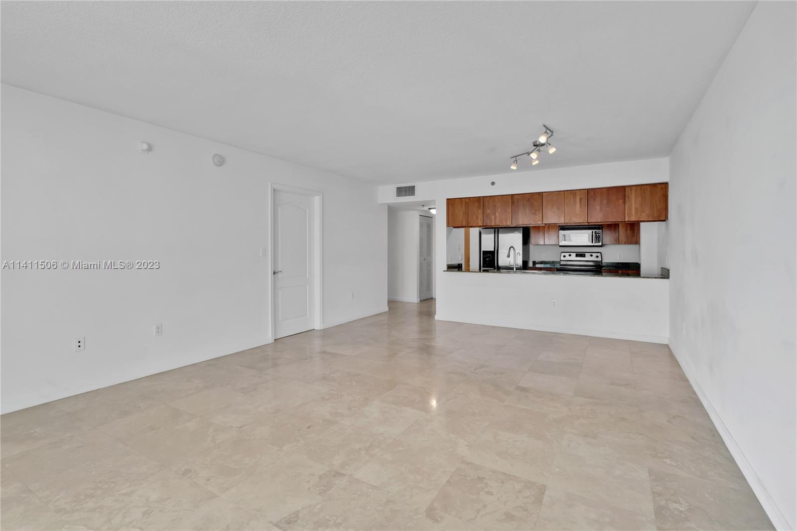 1200 Brickell Bay Dr Unit: 3606