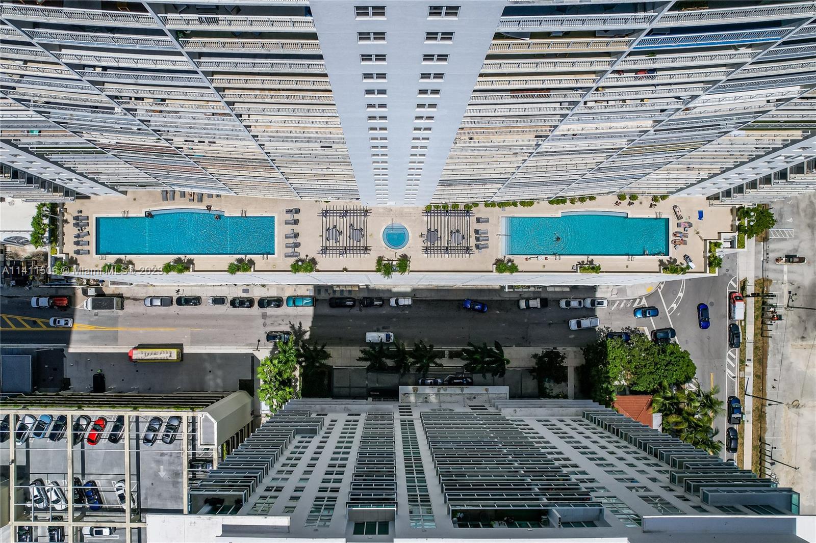 1200 Brickell Bay Dr Unit: 3606