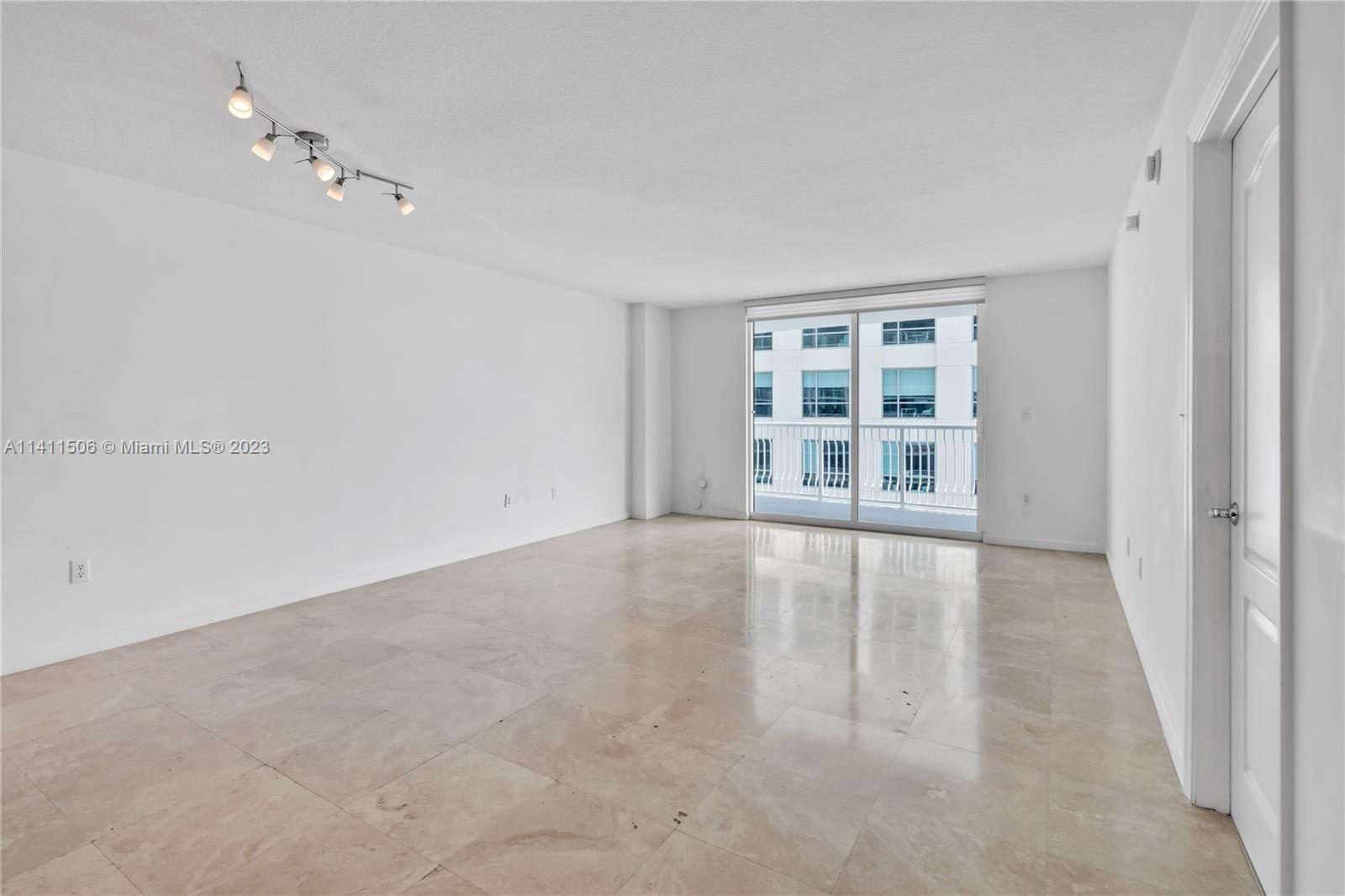 1200 Brickell Bay Dr Unit: 3606