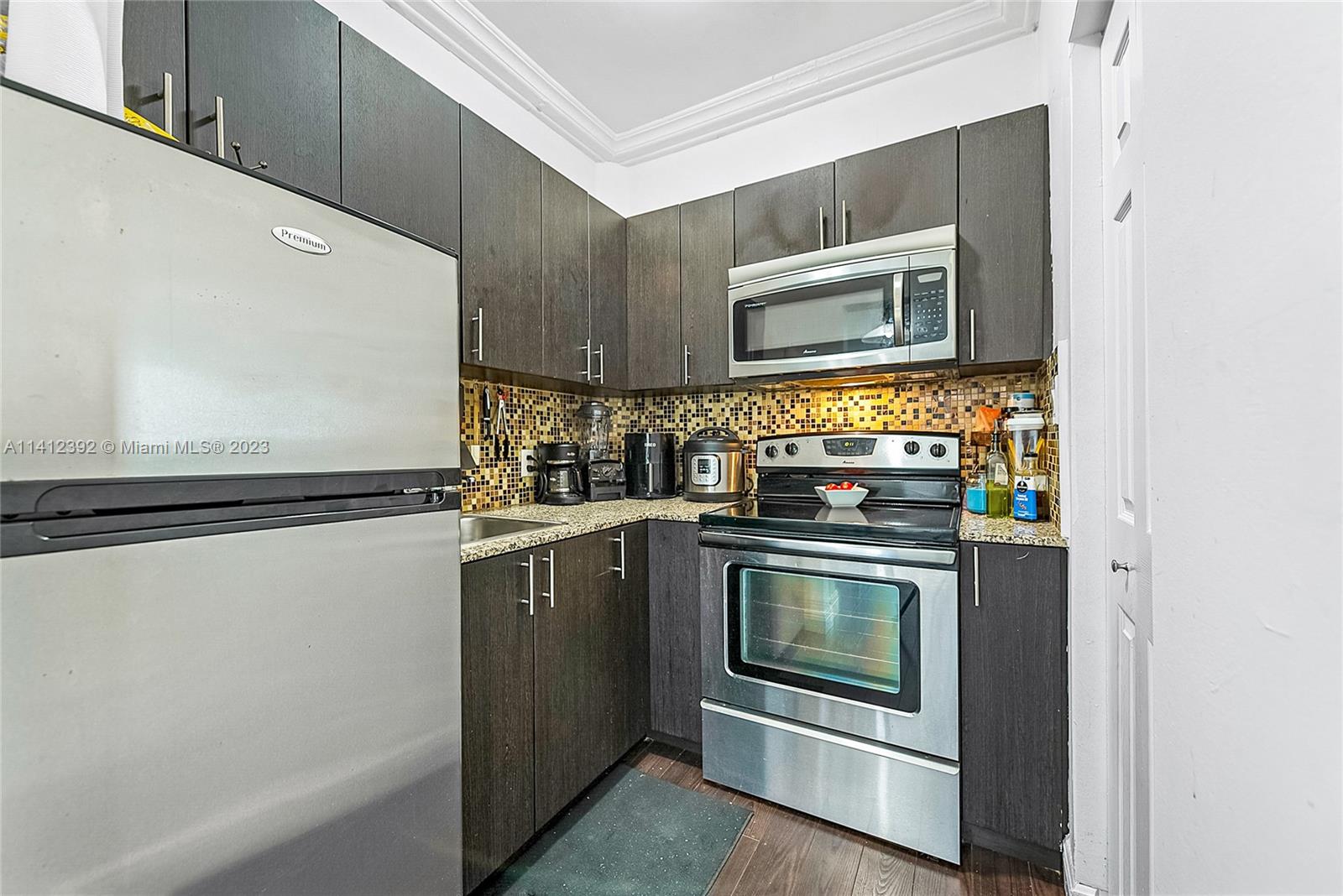119 Menores Ave Unit: 8
