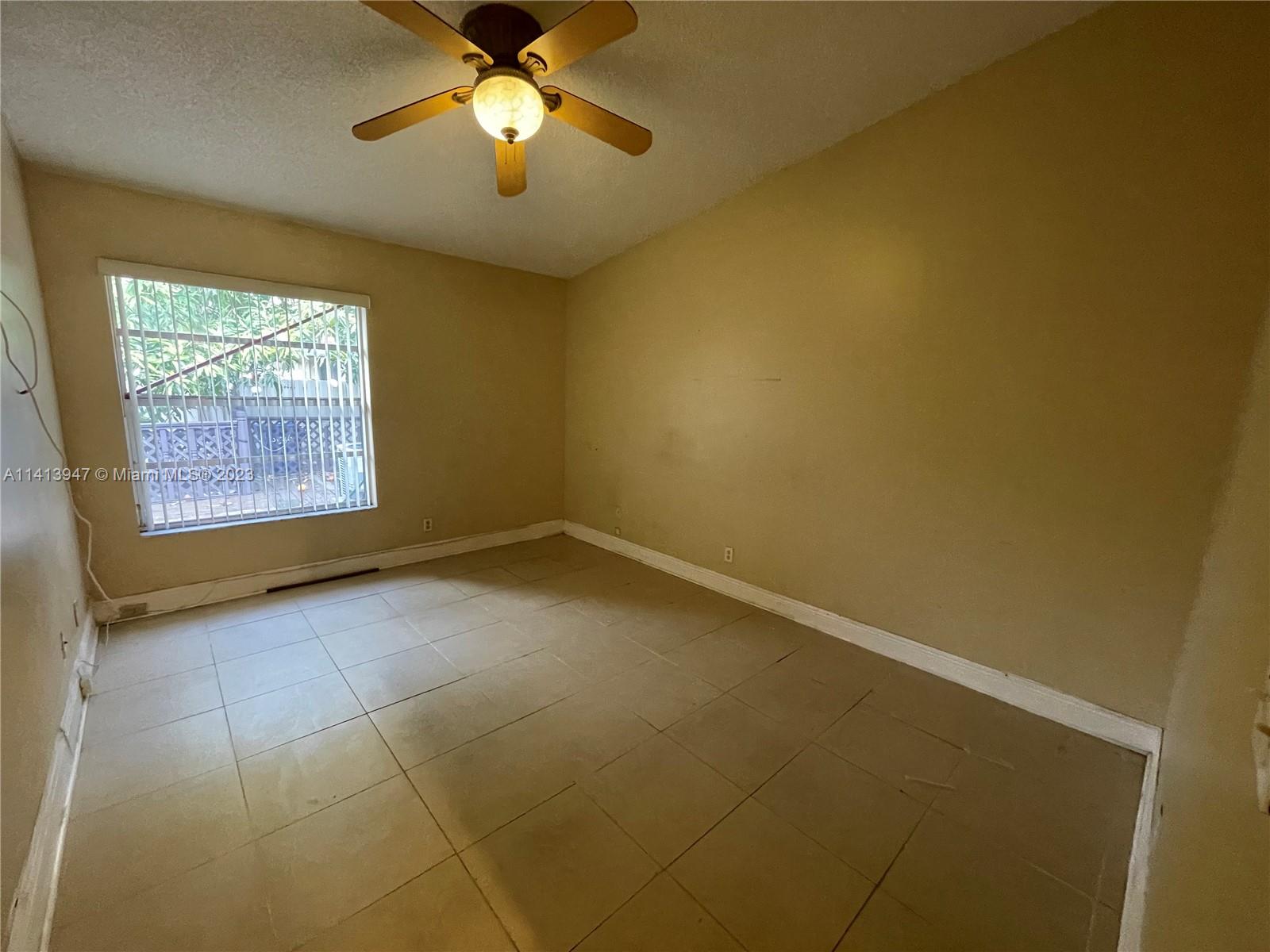 7416 NW 34th St Unit: 7416