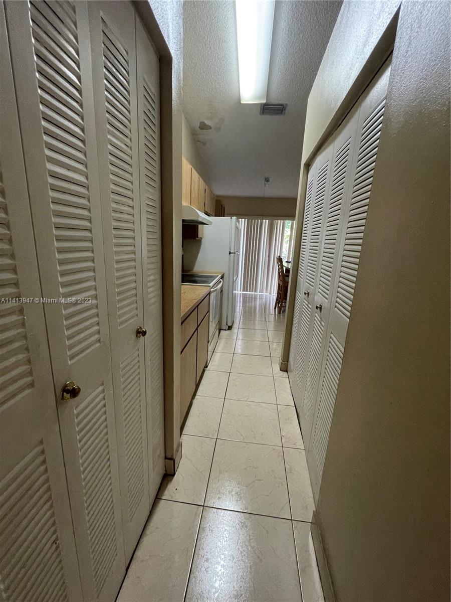 7416 NW 34th St Unit: 7416