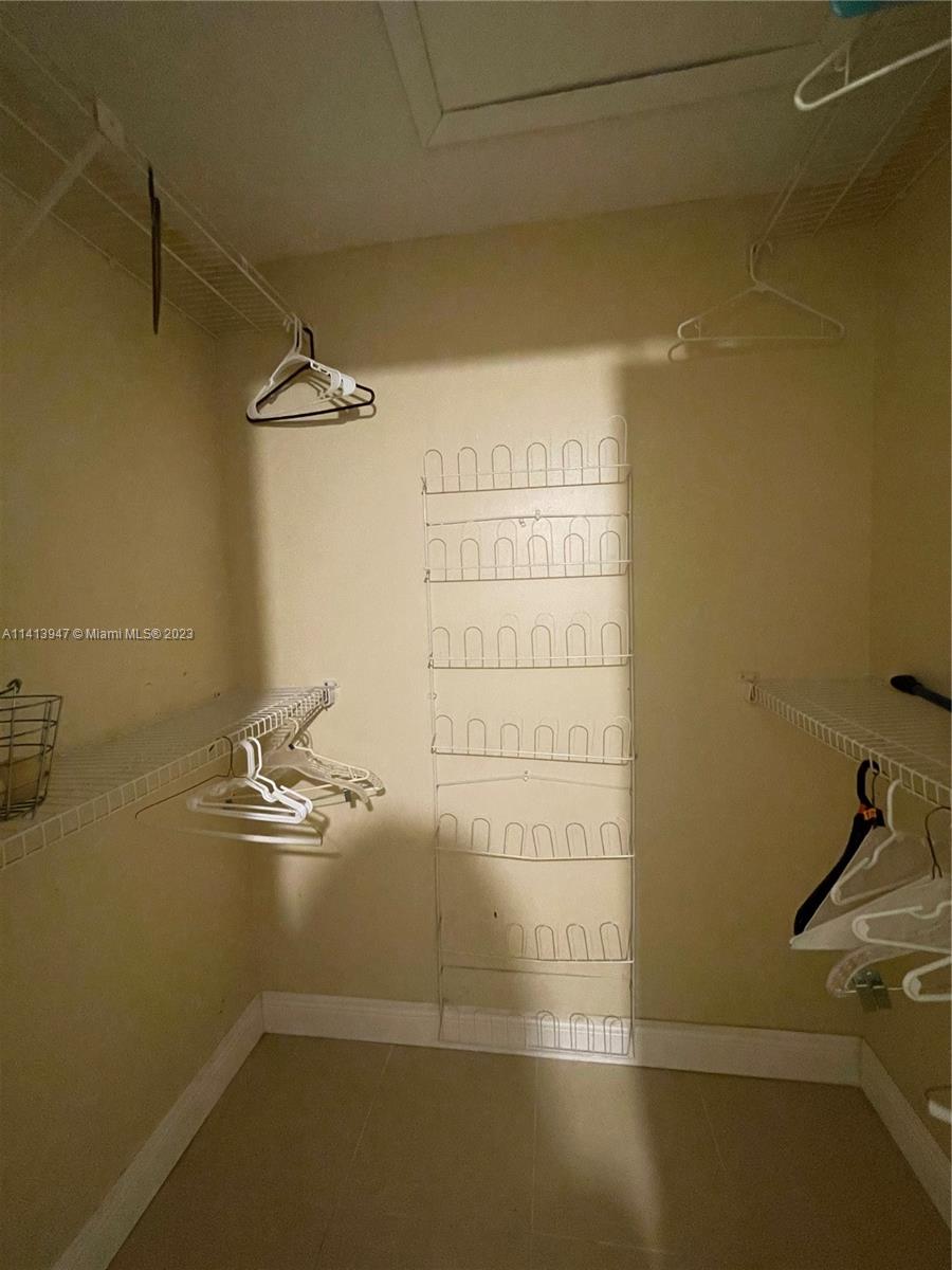7416 NW 34th St Unit: 7416