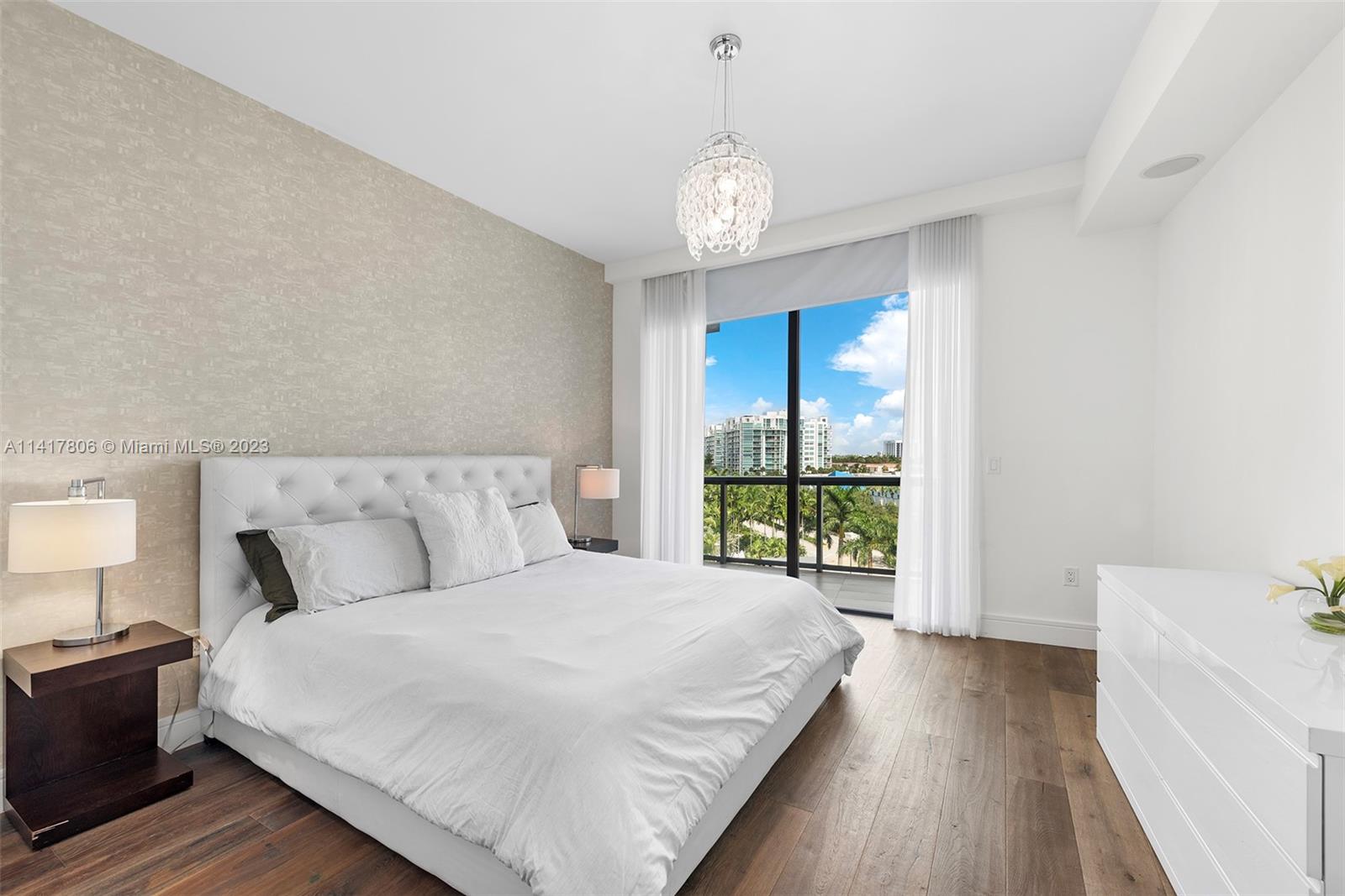 3300 NE 188th St Unit: 517