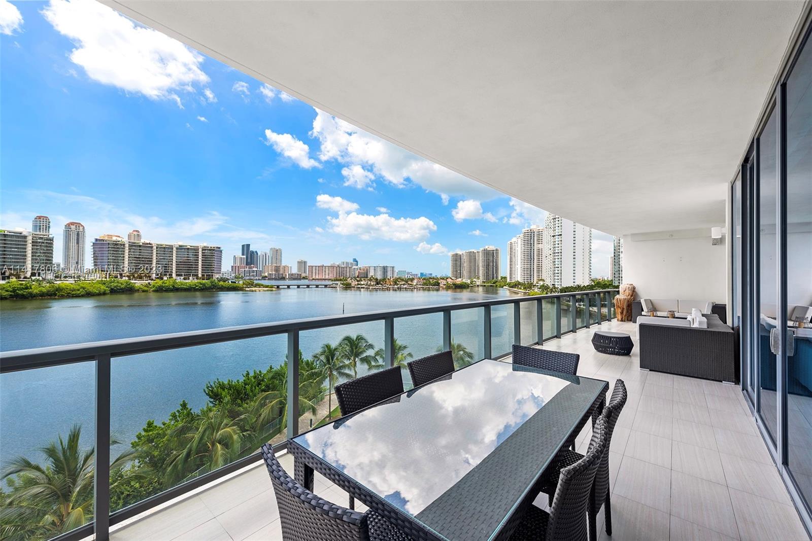 3300 NE 188th St Unit: 517