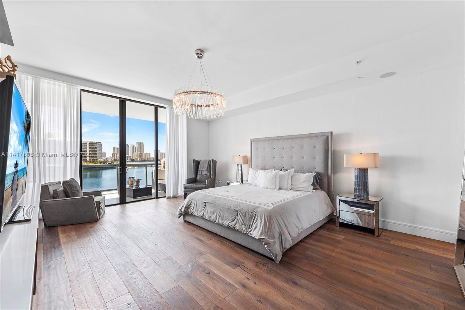 3300 NE 188th St Unit: 517