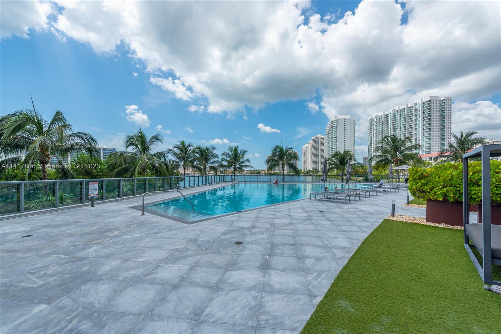 3300 NE 188th St Unit: 517