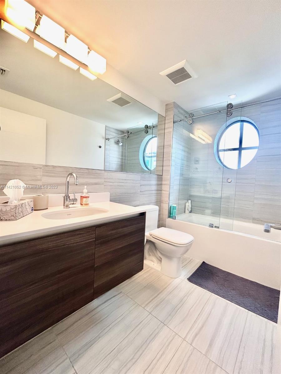 301 Altara Ave Unit: 802