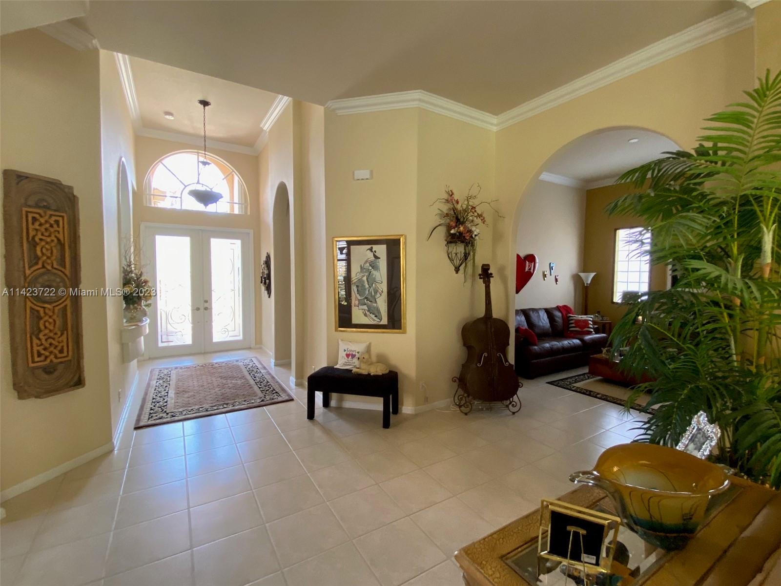 7190 Lorenzo Ln