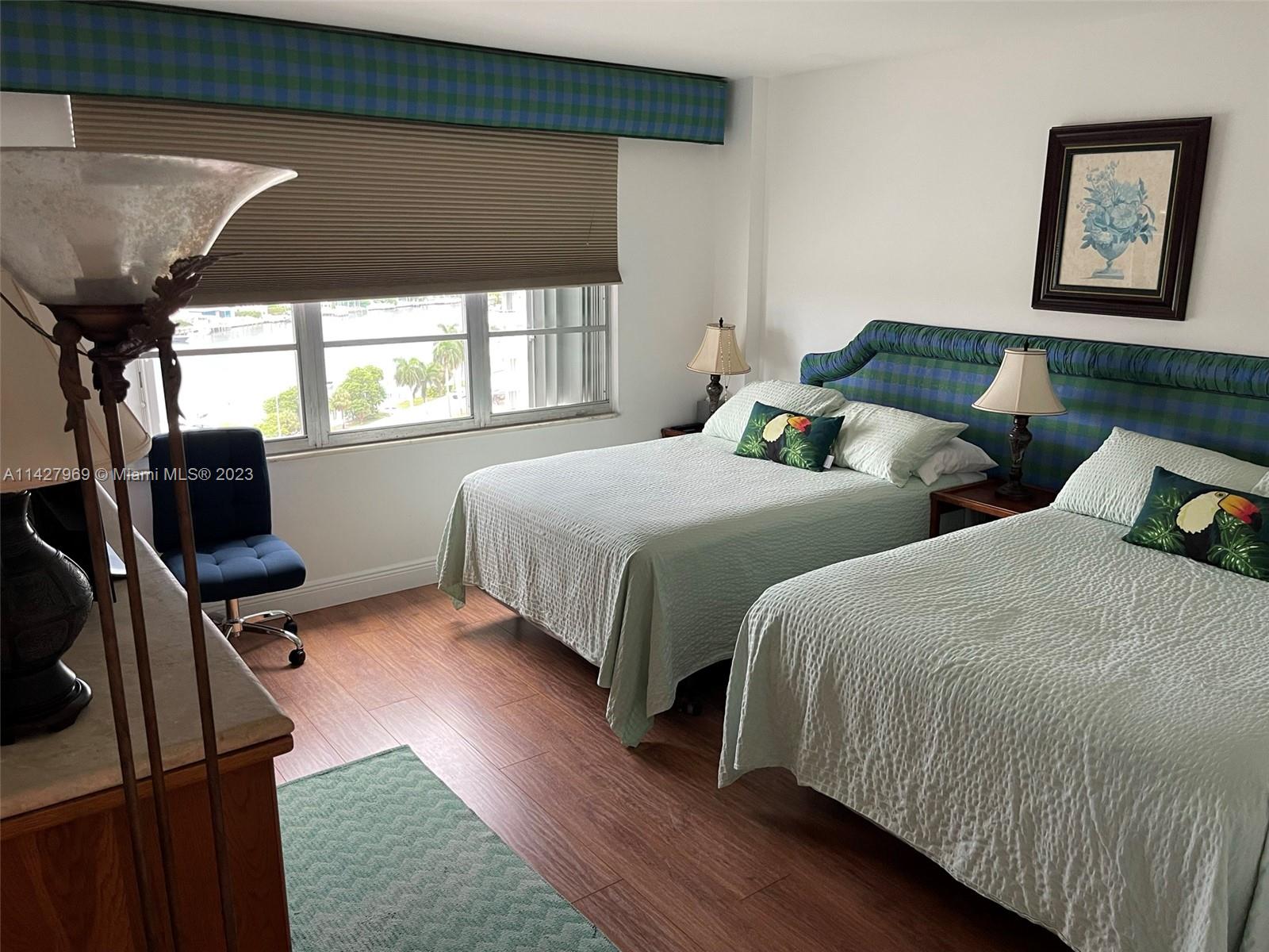 5151 Collins Ave Unit: 1523
