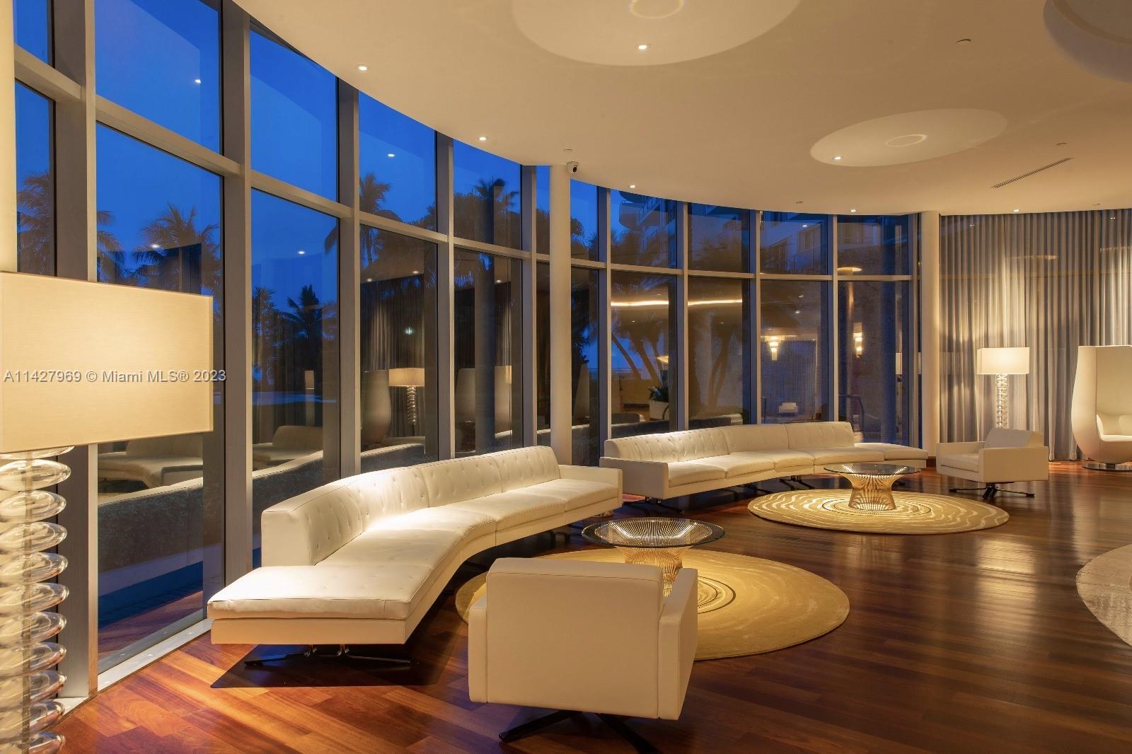 5151 Collins Ave Unit: 1523