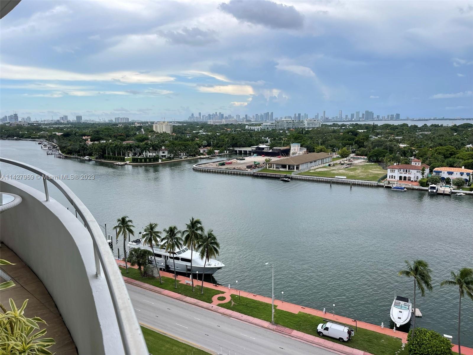 5151 Collins Ave Unit: 1523