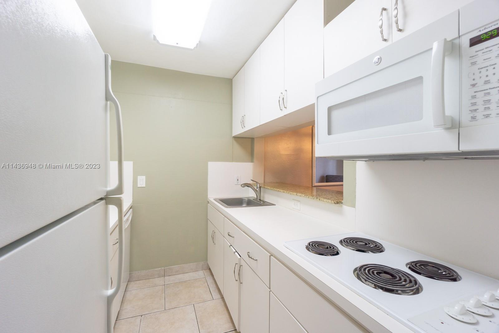 7403 SW 82 St Unit: 303N