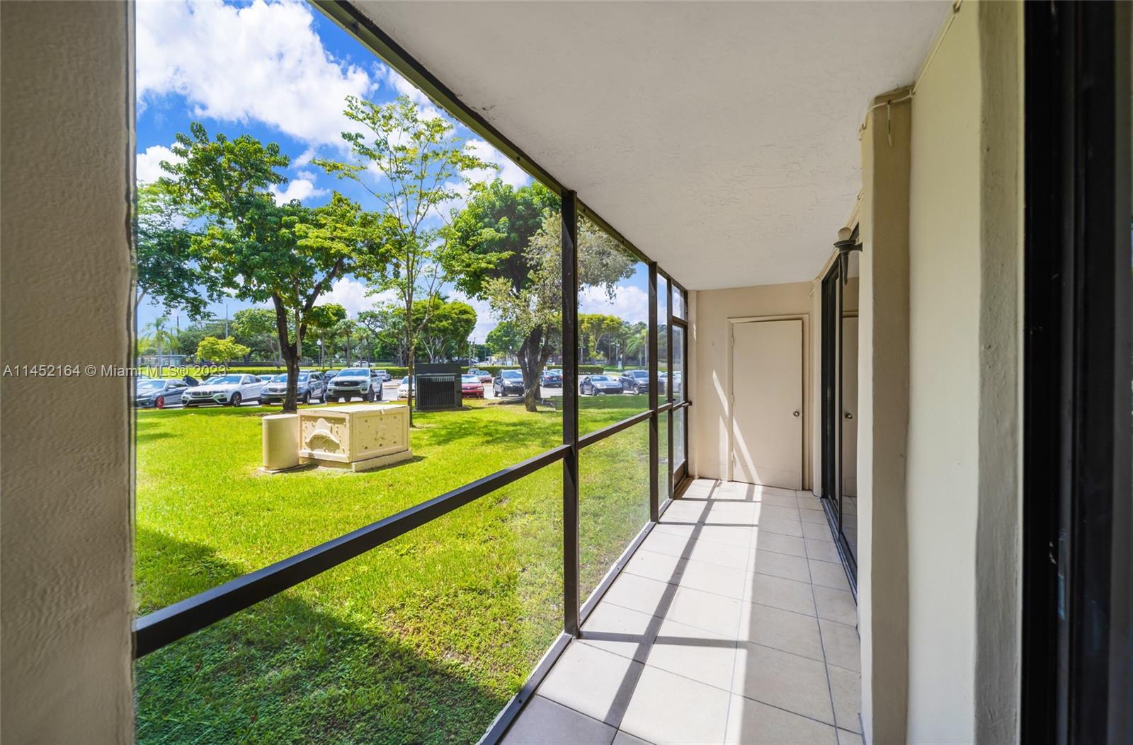 8005 SW 107th Ave Unit: 122